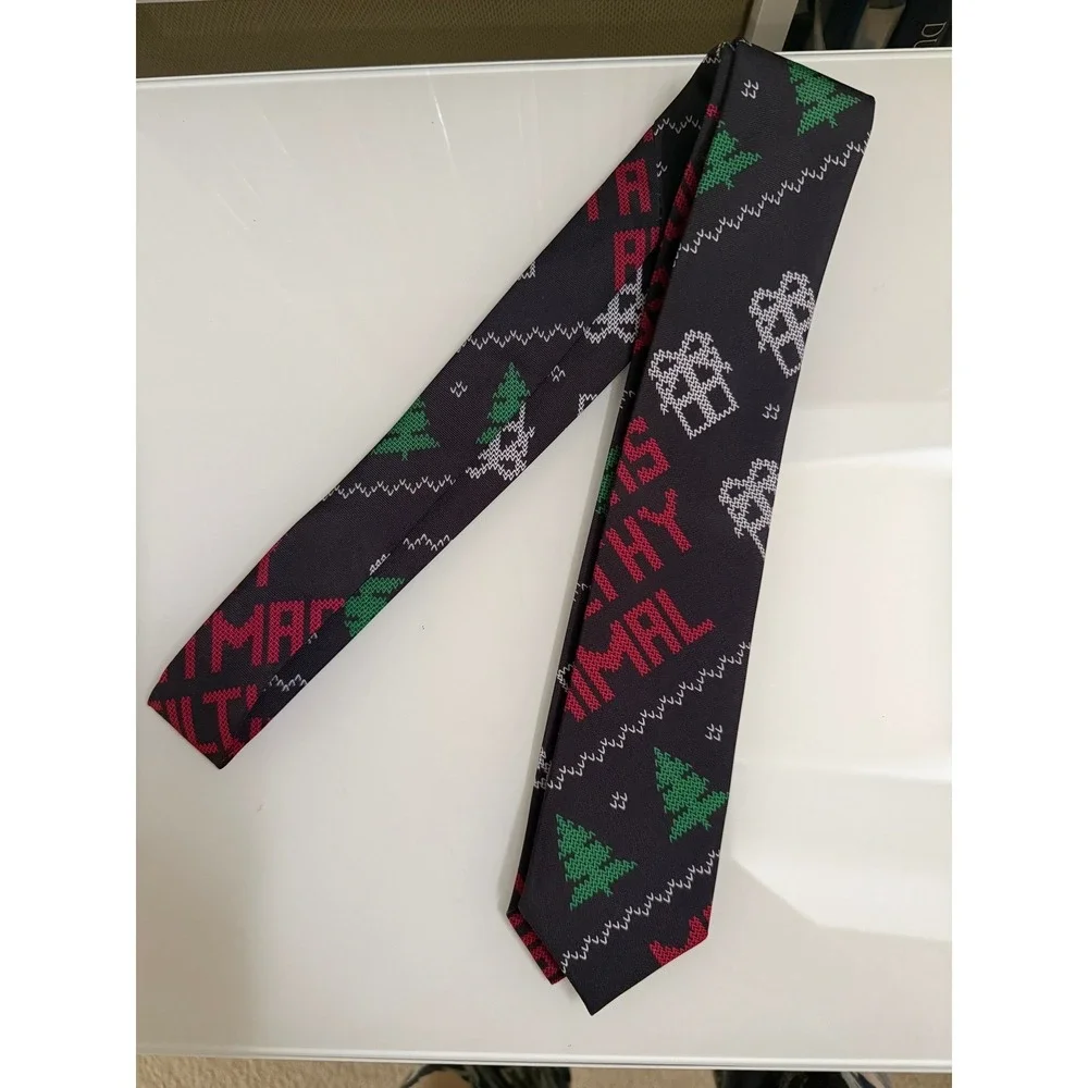 Holiday Time Necktie Home Alone Merry Christmas Ya Filthy Animal Novelty‎ Tie